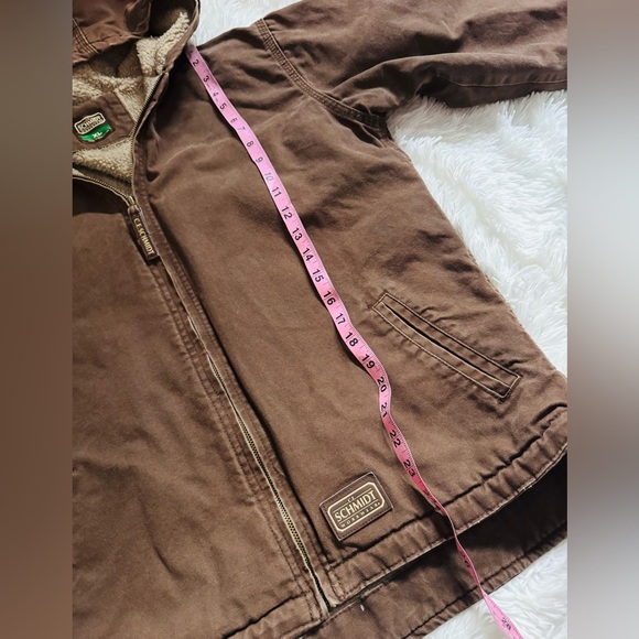 🏔️ Sandstone Coat - Picture 6 of 7